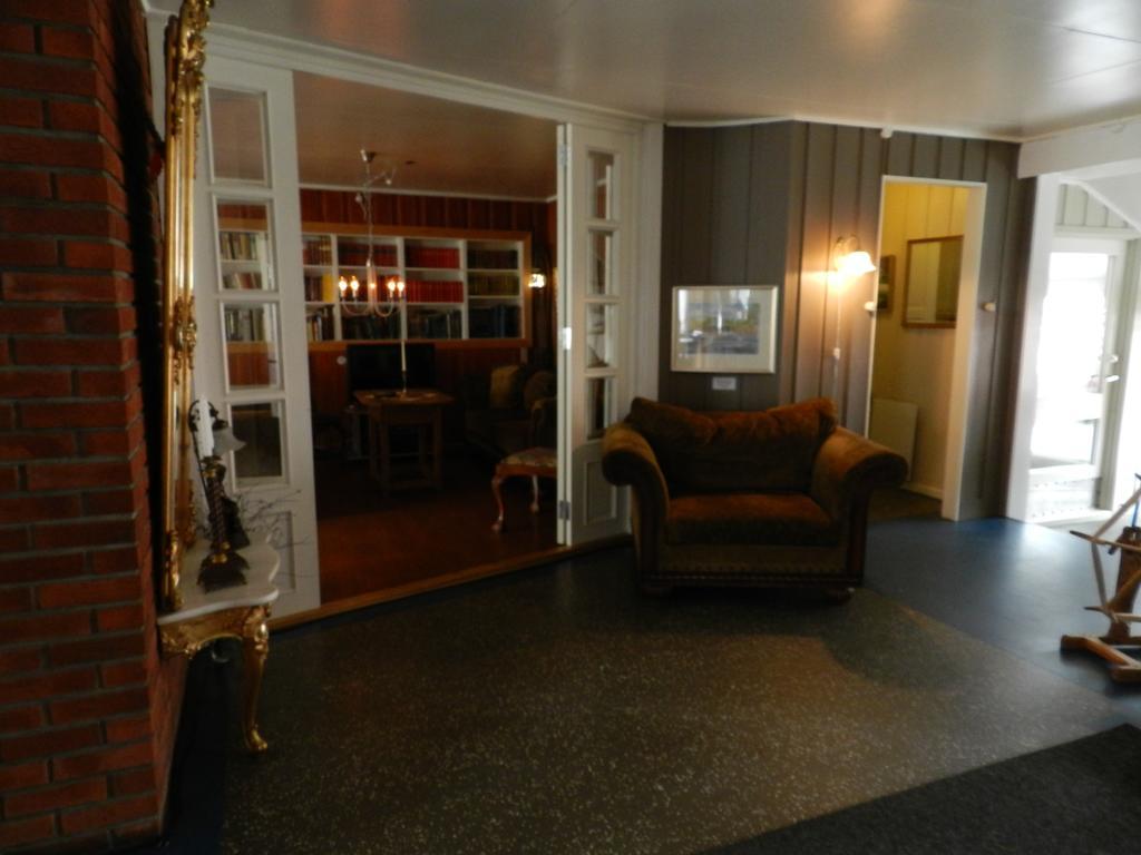 Vindfjelltunet Gjestegaard Hotel Steinsholt Buitenkant foto